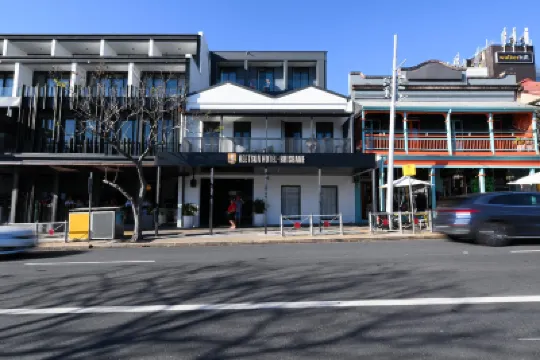 The Beetson Hotel Hotels near Roma Street Parkland