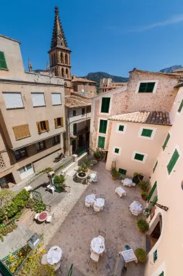 Hotel El Guía Hotels near Banco de Soller