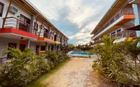 Cerca Parola Beach Resort