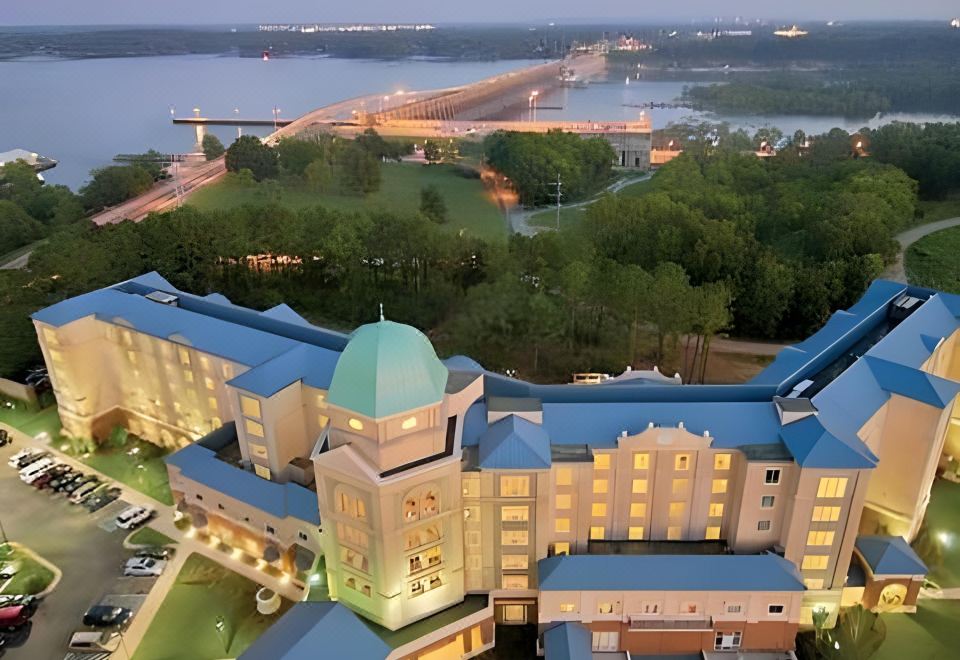 hotel overview picture
