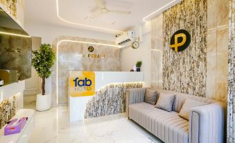 FabHotel Peralz - Nr Boriwali Station