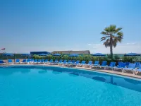 Hôtel Bahia Hotels in Villeneuve-Loubet