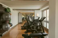 L Ermitage Beverly Hills - Gym