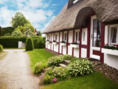 Geräumige Ferienwohnung Mit Terrasse in Klütz クリュツのホテル