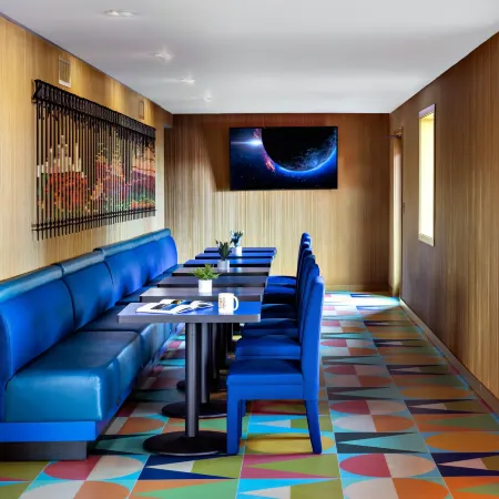 Americana Motor Hotel