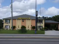Ambassador Inn