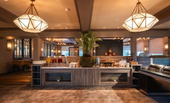 The Gleneagle Hotel & Apartments