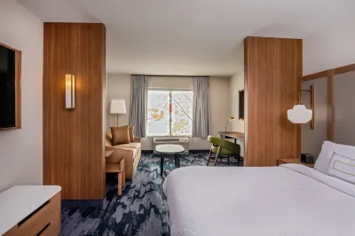 Fairfield Inn & Suites Boston Walpole Hotels in Canton