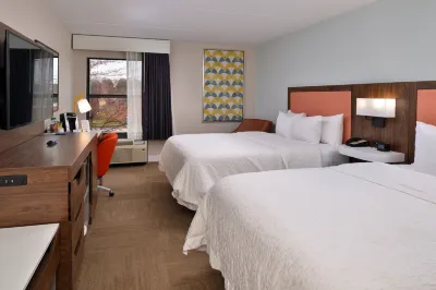 Hampton Inn Henderson-I-85 Hotel dekat Oxford Downtown Mall