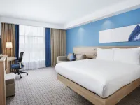 Hampton by Hilton Glasgow Central Hotels near Mitchell Library