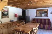 Pretty Chalet with garden