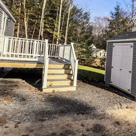 Cozy Home with Open Floor Plan Near Kennebunk and Maine Coast.