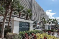 Aqua Penthouse 2br/2ba with Infinite Ocean Views