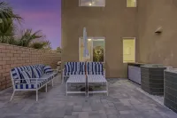 Serene Lake Views & Mountain Views Luxury Retreat: at Desert Escape Indio