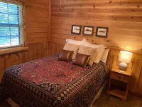 Lost Cabin at the Creek - Alppimaja