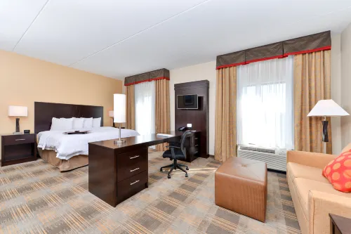 Hampton Inn & Suites California Hotels in German Township