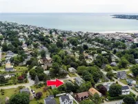 Half mile to beach, Family & Pet Friendly, Newly Renovated Full House Hotels in Middletown