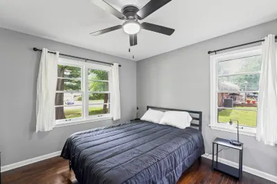 Sleek & Affordable Overland Park Stunner!