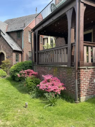 2 bedroom apartment - Mt Penn