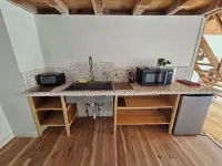 Charming rustic loft nestled near Lake Salem.