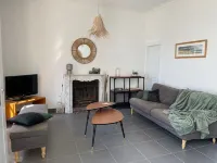 Spacious, Central Villa in 2nd Row.