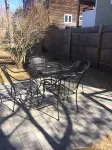 Newly Furnished One Bedroom Just Steps to Ferry Beach