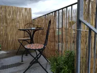 Cosy studio Flat in the Scenic Lochside village of Dalavich