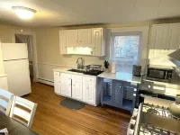 3B apt Downtown Ipswich