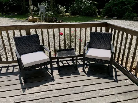 Woodside Nook Cabin at the BHR Farm Village: Perfect Hiking Get-a-Way Отели в г. Юнион