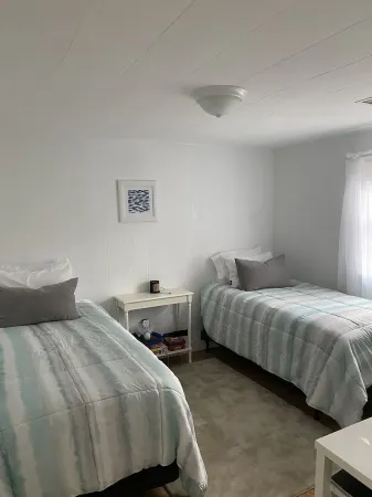 Quiet neighborhood, great for kids, 4 miles from Corporation beach! Отели в г. Деннис