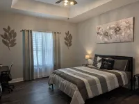 Cozy Cul-De-Sac Retreat designed for total comfort and rejuvenation Hotels near Palmetto Trailhead parking