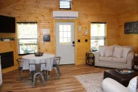 Stylish Cabin 4Mins Away from Cumberland Lake!