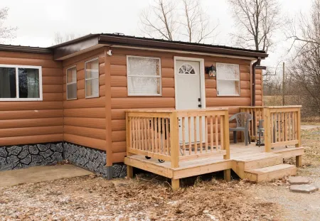 Colonels' Cabin at Ramp 11 Retreat by Concord Sun