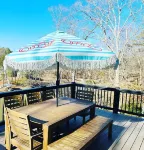 Waterfront Lake Norman - Sleeps 10, Hot Tub, 2kayaks, pedal boat, paddle board