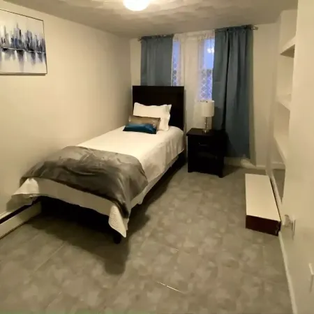 Glorious Suite near Downtown with washer/dryer