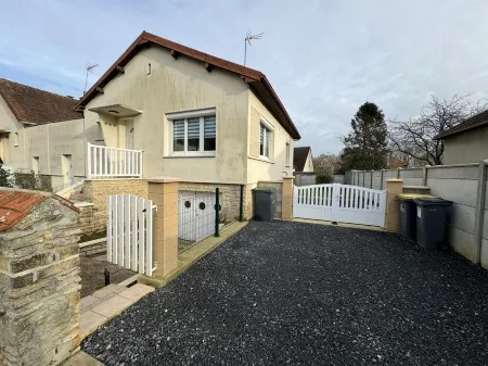 Maison Cosy Entre Terre et Mer - Proche Golf de Caen Отели в г. Бьевиль-Бёвиль