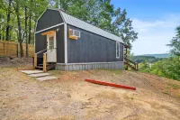 Lucky's Canoe & Kayak Cabin #1 - Caddo River Access!