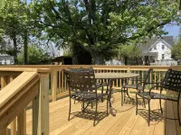 Spacious Elegantly Furnished 4BR House in Great Location in Baltimore