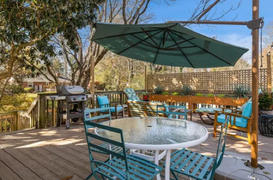 Charming Home in West Asheville - Hot tub/Deck/Firepit/Fenced Yard