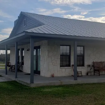 Castroville Modern Farm House