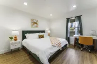 Next To Vegas Strip - Sleeps 6