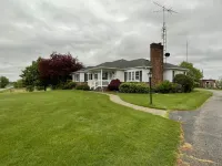 Highland Hills- Family, Farm, Golf and Goats