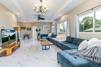 Entire 3-bedroom house in Hilo