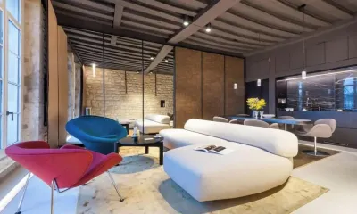 A PERFECT BLEND OF GLAMOUR & PRESTIGE - NESTLED IN THE HISTORIC ÎLE SAINT LOUIS Hotels in Ile Saint-Louis