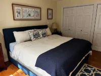 Private 1 Acre Resort, 1+Den with pool in Malibu Canyon minutes from the beach. Hotels near Malibu Creek State Park