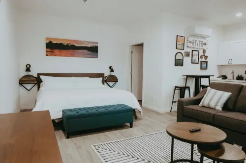 Stylish Downtown Yuma Retreat with River Vibes