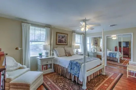 Fam Friendly Eagle Mt. Lakehouse, Waterfront