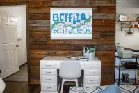 Cottage located in the Heart of the Ozark Mountains close to floating and hiking