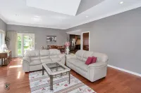 Great place to stay in Warrenville