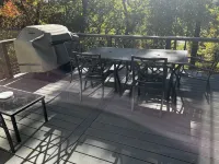 Lake View 5 Bedroom (2 Master Suites) / 4 Bath / Private Dock
